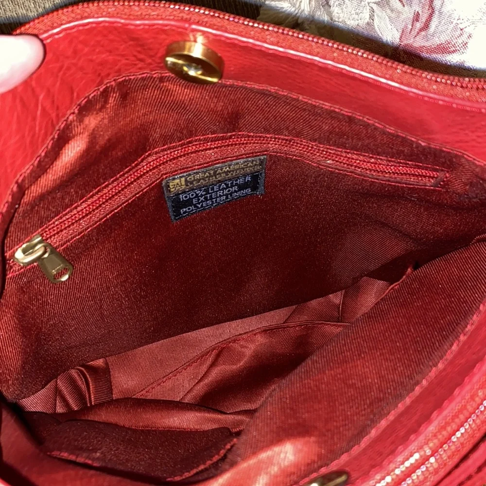 ❤️NWT Great American Leatherworks Gorgeous Red Shoulder Bag